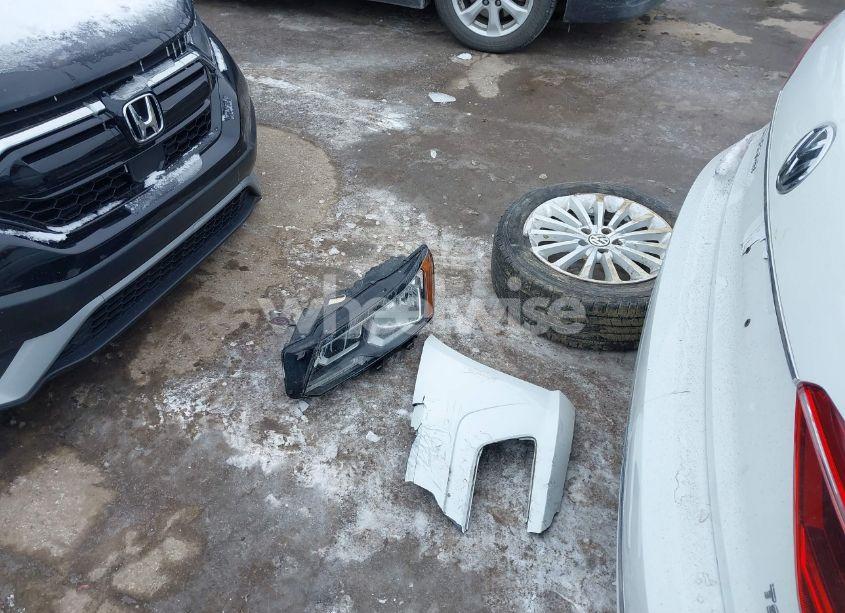 Photo 11 of 2017 Volkswagen Passat 1.8T SE (VIN 1VWBT7A30HC039387)