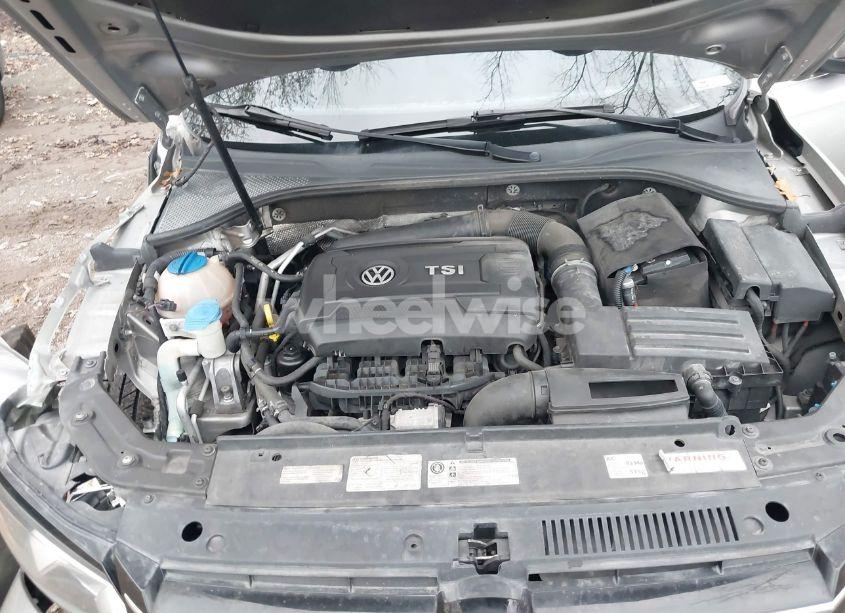Photo 10 of 2014 Volkswagen Passat 1.8T SE (VIN 1VWBT7A31EC046814)
