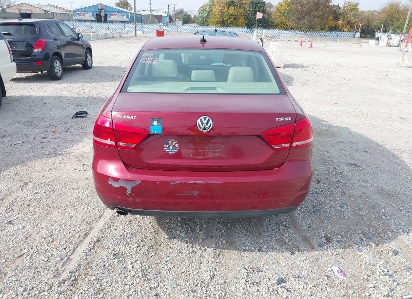 Photo 16 of 2015 Volkswagen Passat 1.8T SE (VIN 1VWBT7A31FC019274)