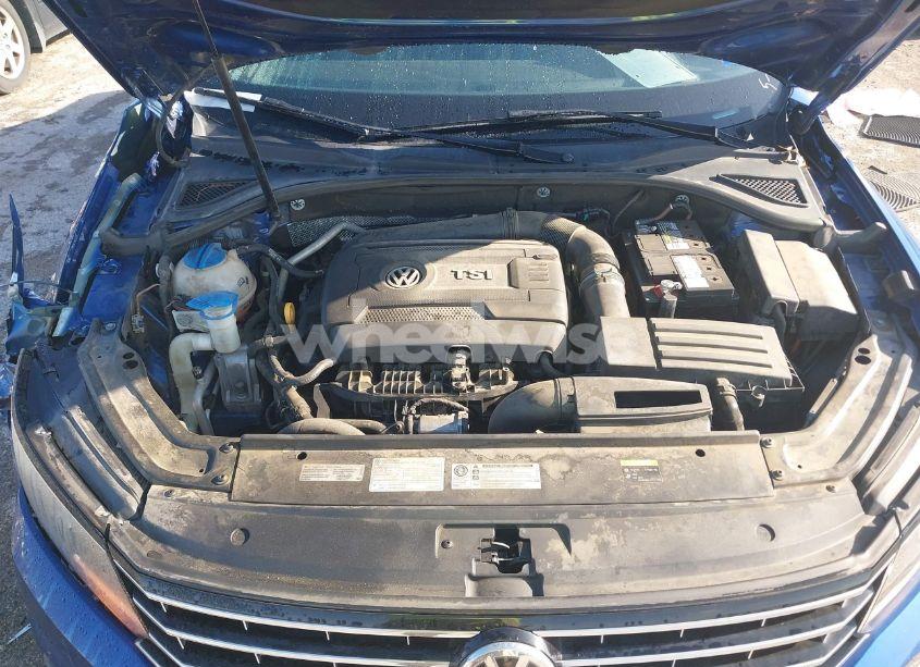 Photo 10 of 2016 Volkswagen Passat 1.8T SE (VIN 1VWBT7A31GC004291)