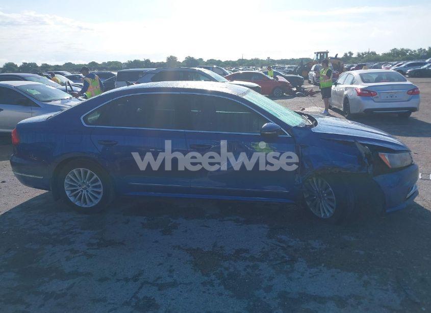 Photo 13 of 2016 Volkswagen Passat 1.8T SE (VIN 1VWBT7A31GC004291)