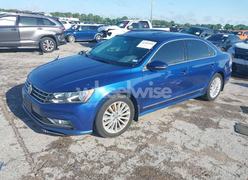 Photo 2 of 2016 Volkswagen Passat 1.8T SE (VIN 1VWBT7A31GC004291)