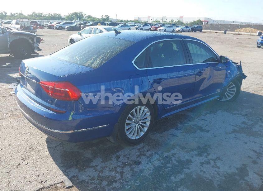 Photo 4 of 2016 Volkswagen Passat 1.8T SE (VIN 1VWBT7A31GC004291)
