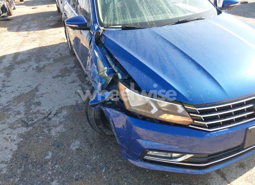 Photo 6 of 2016 Volkswagen Passat 1.8T SE (VIN 1VWBT7A31GC004291)