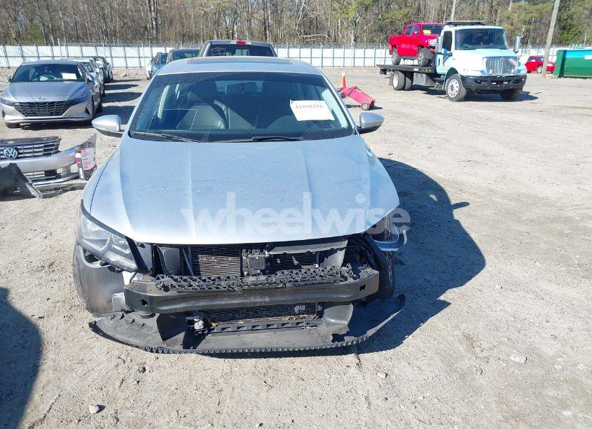 Photo 13 of 2017 Volkswagen Passat 1.8T SE (VIN 1VWBT7A31HC086072)