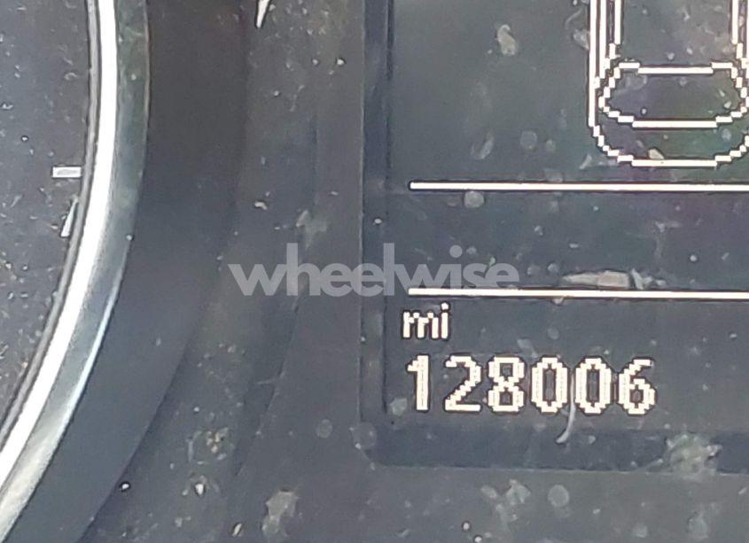 Photo 15 of 2016 Volkswagen Passat 1.8T SE (VIN 1VWBT7A32GC016577)