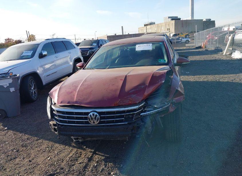 Photo 12 of 2016 Volkswagen Passat 1.8T SE (VIN 1VWBT7A32GC031953)