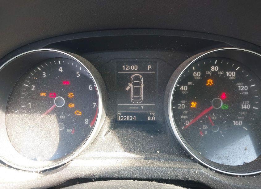 Photo 7 of 2016 Volkswagen Passat 1.8T SE (VIN 1VWBT7A32GC031953)