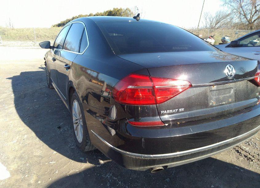 Photo 3 of 2016 Volkswagen Passat 1.8T SE (VIN 1VWBT7A32GC065729)