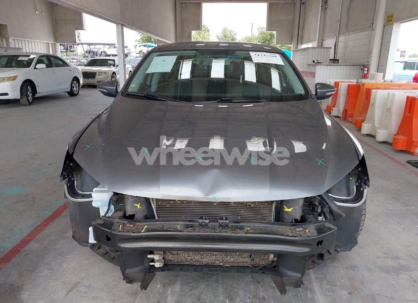 Photo 13 of 2017 Volkswagen Passat 1.8T SE (VIN 1VWBT7A32HC031209)