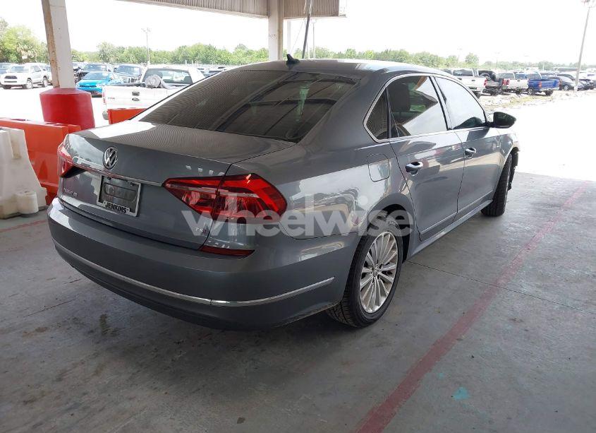 Photo 4 of 2017 Volkswagen Passat 1.8T SE (VIN 1VWBT7A32HC031209)