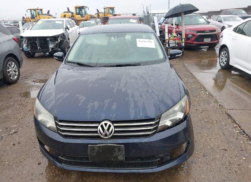 Photo 13 of 2015 Volkswagen Passat 1.8T SE (VIN 1VWBT7A33FC026503)