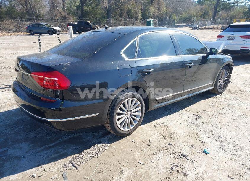 Photo 4 of 2016 Volkswagen Passat 1.8T SE (VIN 1VWBT7A33GC027734)