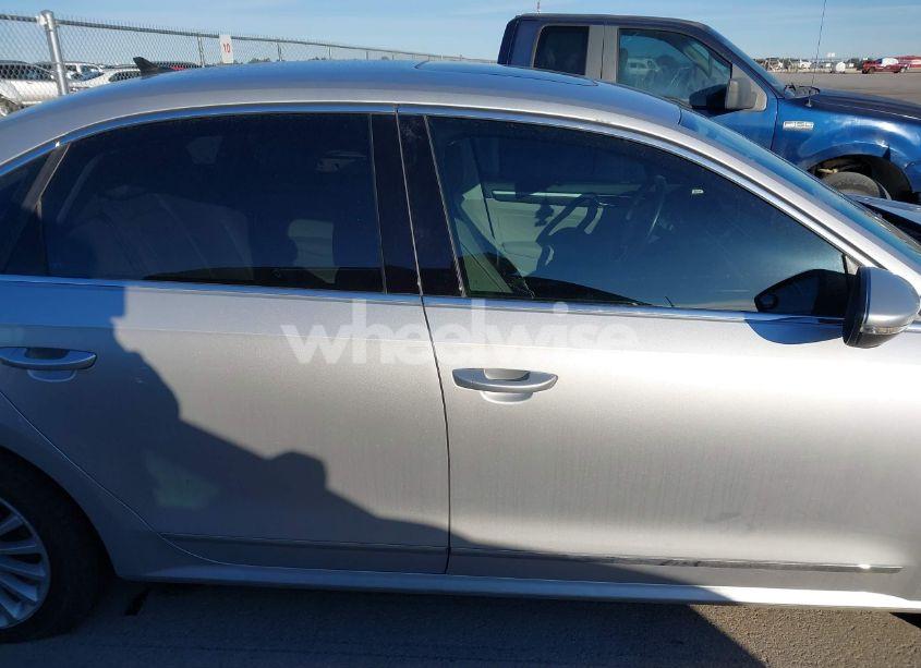 Photo 13 of 2016 Volkswagen Passat 1.8T SE (VIN 1VWBT7A33GC043237)