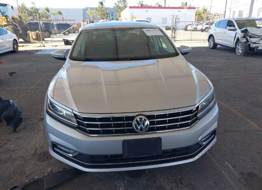Photo 12 of 2016 Volkswagen Passat 1.8T SE (VIN 1VWBT7A33GC057607)