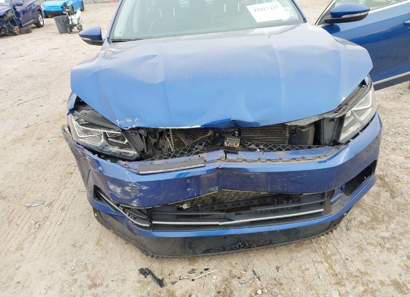 Photo 6 of 2016 Volkswagen Passat 1.8T SE (VIN 1VWBT7A33GC064170)