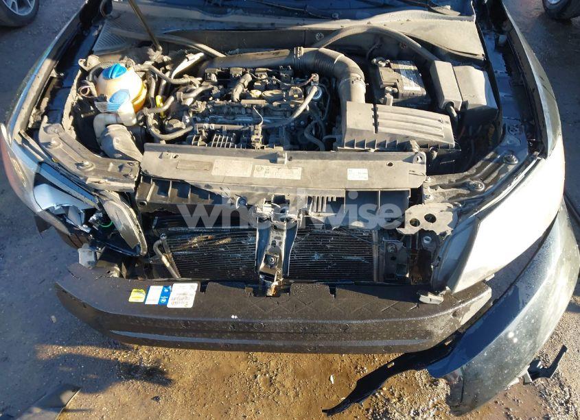 Photo 10 of 2014 Volkswagen Passat 1.8T SE (VIN 1VWBT7A34EC048489)