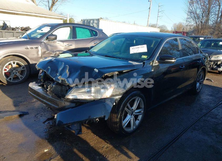 Photo 2 of 2014 Volkswagen Passat 1.8T SE (VIN 1VWBT7A34EC048489)