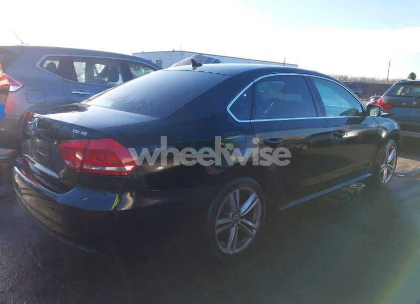 Photo 4 of 2014 Volkswagen Passat 1.8T SE (VIN 1VWBT7A34EC048489)