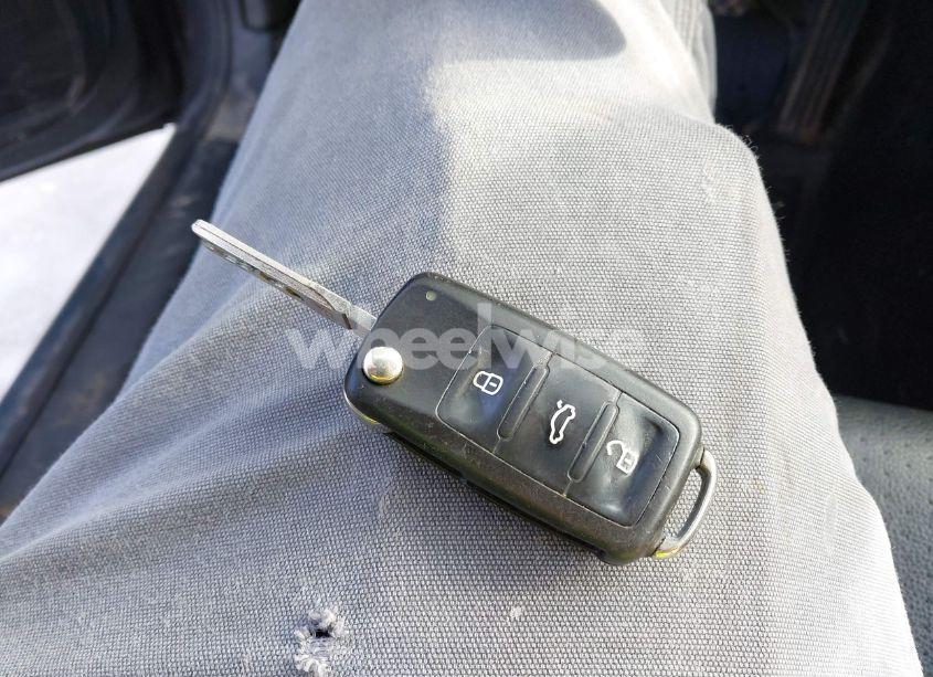 Photo 11 of 2014 Volkswagen Passat 1.8T SE (VIN 1VWBT7A34EC058651)