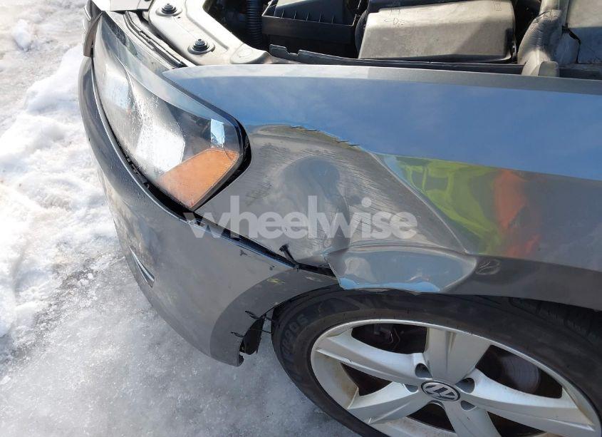 Photo 6 of 2014 Volkswagen Passat 1.8T SE (VIN 1VWBT7A34EC058651)