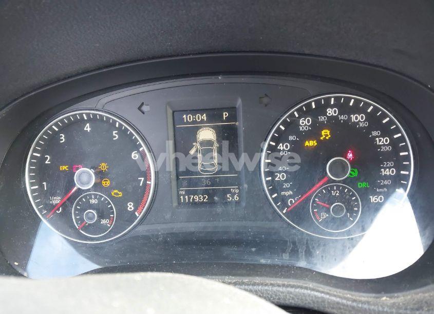 Photo 7 of 2014 Volkswagen Passat 1.8T SE (VIN 1VWBT7A34EC058651)