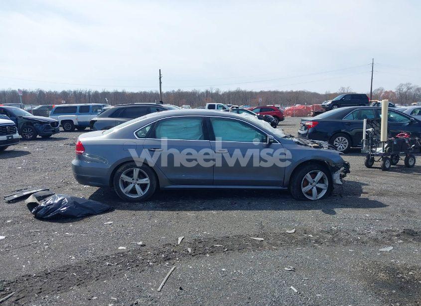Photo 13 of 2014 Volkswagen Passat 1.8T SE (VIN 1VWBT7A34EC072615)