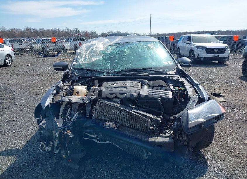 Photo 6 of 2014 Volkswagen Passat 1.8T SE (VIN 1VWBT7A34EC072615)