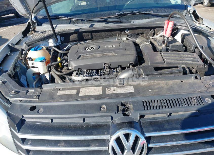Photo 10 of 2014 Volkswagen Passat 1.8T SE (VIN 1VWBT7A34EC103510)