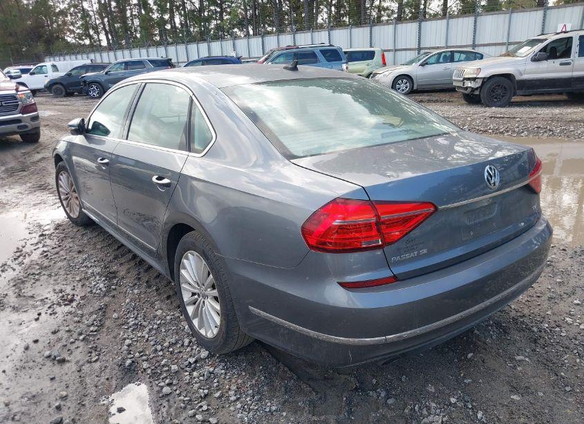 Photo 3 of 2016 Volkswagen Passat 1.8T SE (VIN 1VWBT7A34GC061262)