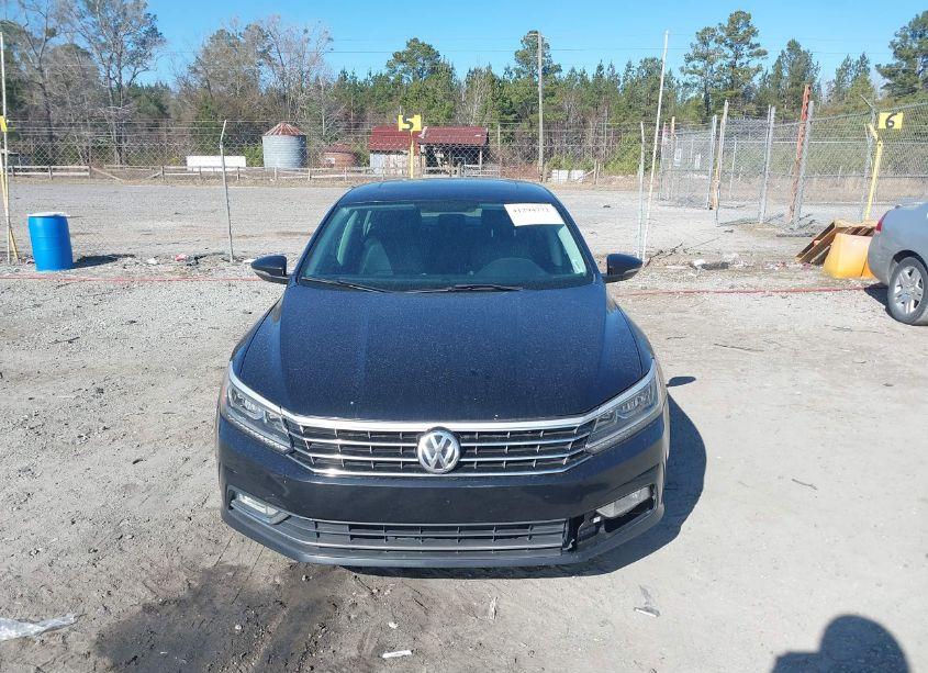 Photo 12 of 2017 Volkswagen Passat 1.8T SE (VIN 1VWBT7A34HC023628)