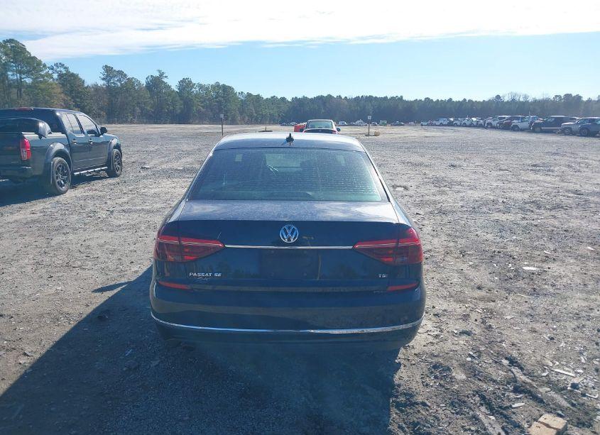 Photo 16 of 2017 Volkswagen Passat 1.8T SE (VIN 1VWBT7A34HC023628)
