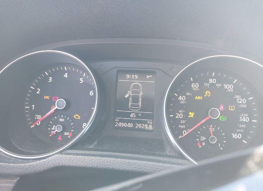 Photo 7 of 2017 Volkswagen Passat 1.8T SE (VIN 1VWBT7A34HC023628)