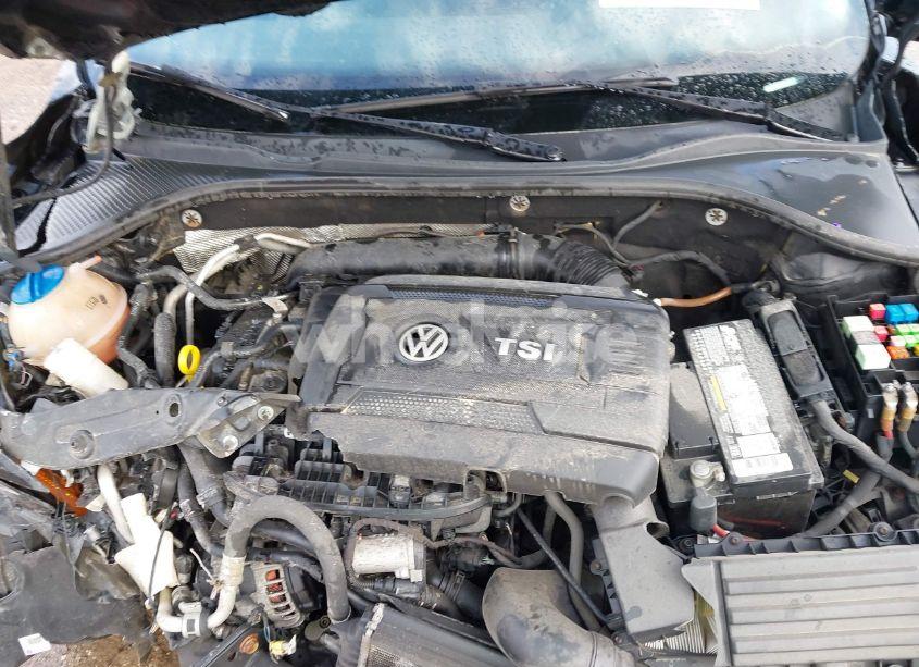 Photo 10 of 2014 Volkswagen Passat 1.8T SE (VIN 1VWBT7A35EC040417)