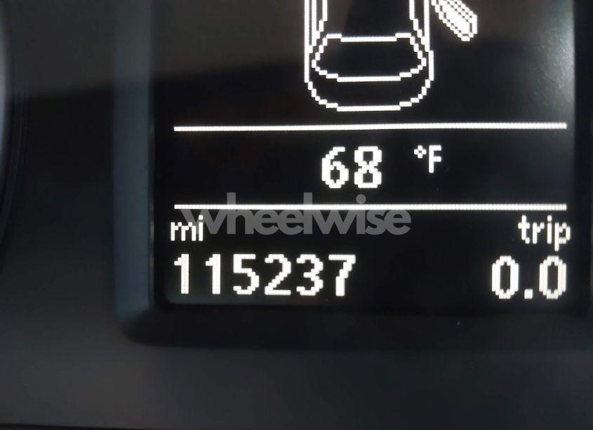 Photo 15 of 2014 Volkswagen Passat 1.8T SE (VIN 1VWBT7A35EC050011)