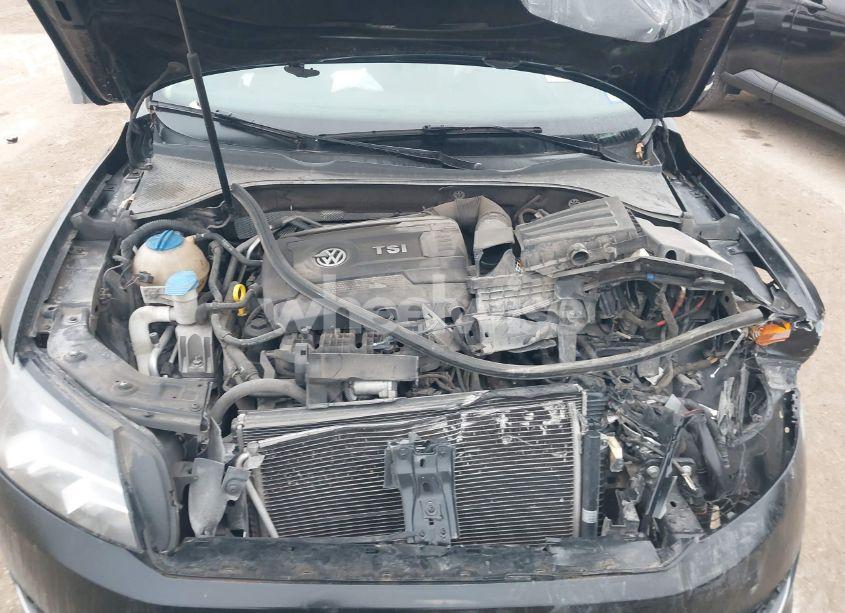 Photo 10 of 2014 Volkswagen Passat 1.8T SE (VIN 1VWBT7A35EC081887)