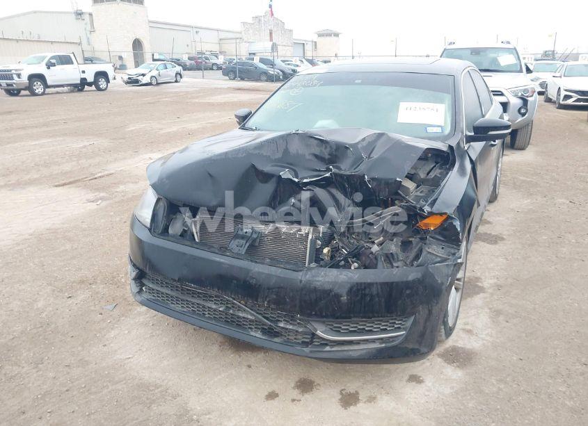 Photo 6 of 2014 Volkswagen Passat 1.8T SE (VIN 1VWBT7A35EC081887)