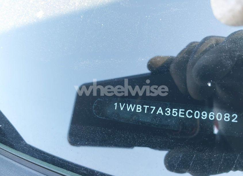 Photo 12 of 2014 Volkswagen Passat 1.8T SE (VIN 1VWBT7A35EC096082)