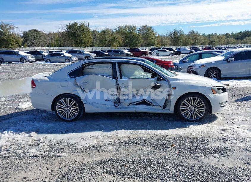 Photo 13 of 2014 Volkswagen Passat 1.8T SPORT (VIN 1VWBT7A35EC096230)