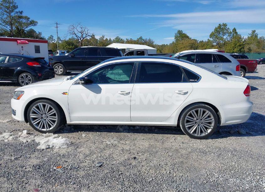 Photo 14 of 2014 Volkswagen Passat 1.8T SPORT (VIN 1VWBT7A35EC096230)