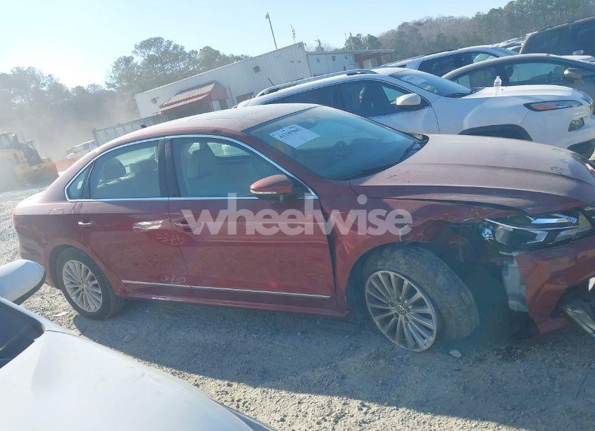 Photo 13 of 2016 Volkswagen Passat 1.8T SE (VIN 1VWBT7A35GC007839)