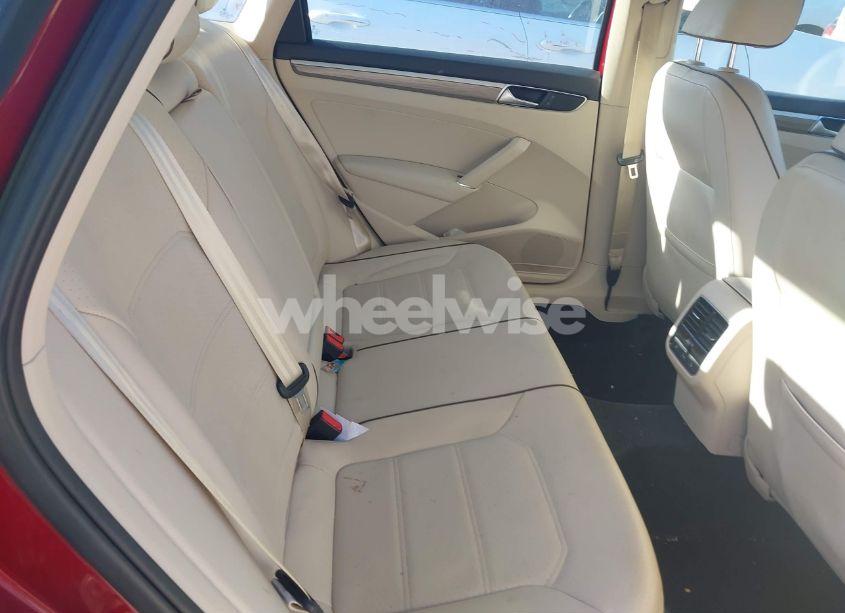 Photo 8 of 2016 Volkswagen Passat 1.8T SE (VIN 1VWBT7A35GC007839)