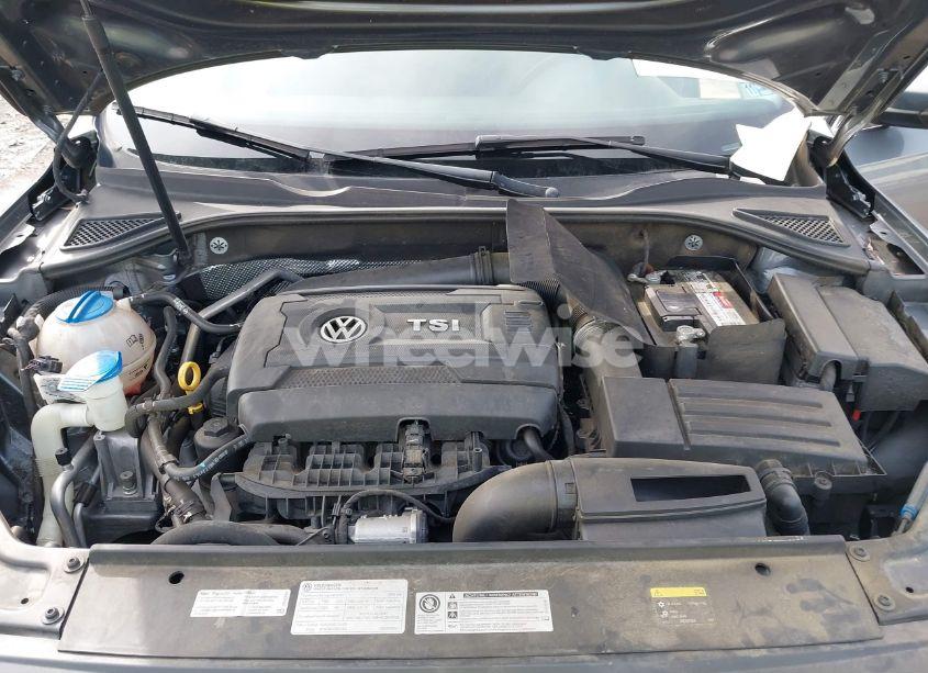 Photo 10 of 2016 Volkswagen Passat 1.8T SE (VIN 1VWBT7A35GC044261)
