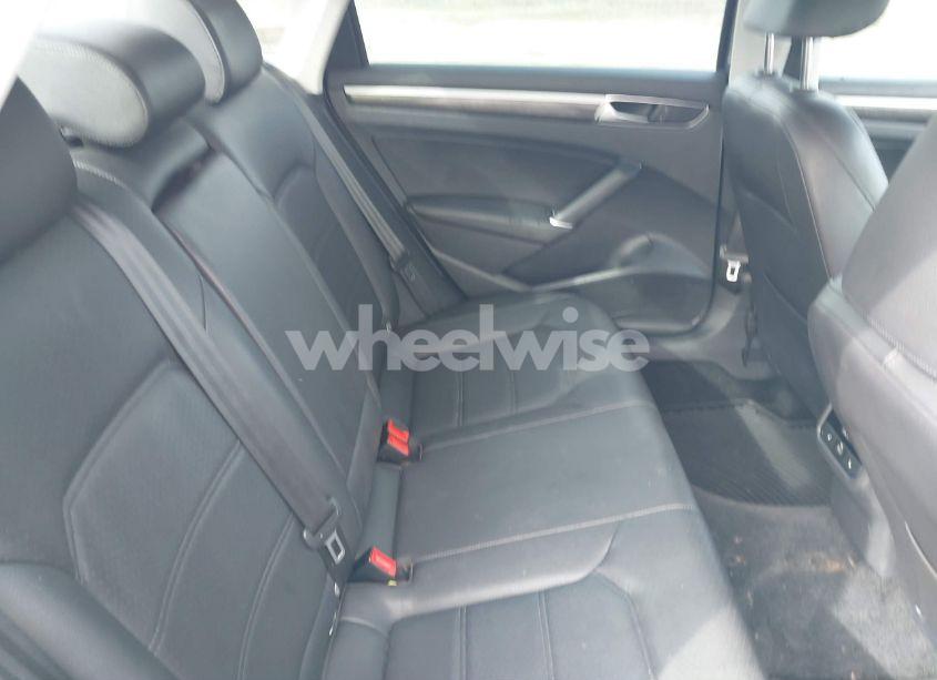 Photo 8 of 2016 Volkswagen Passat 1.8T SE (VIN 1VWBT7A35GC044261)