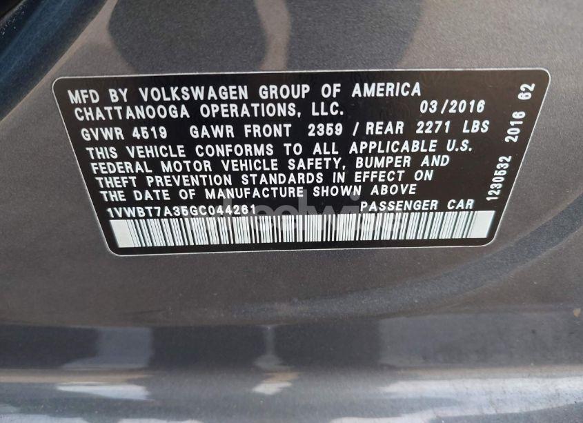 Photo 9 of 2016 Volkswagen Passat 1.8T SE (VIN 1VWBT7A35GC044261)