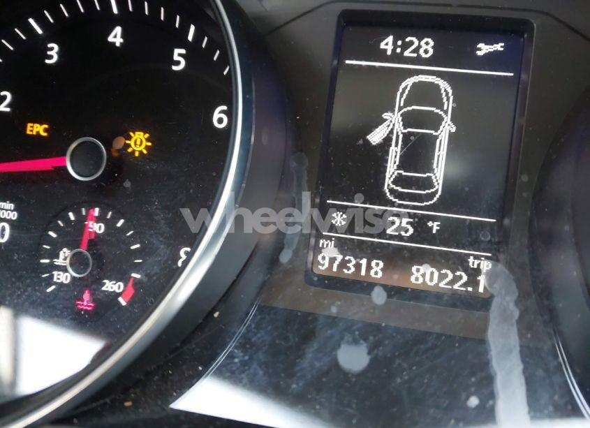 Photo 16 of 2016 Volkswagen Passat 1.8T SE (VIN 1VWBT7A35GC067121)