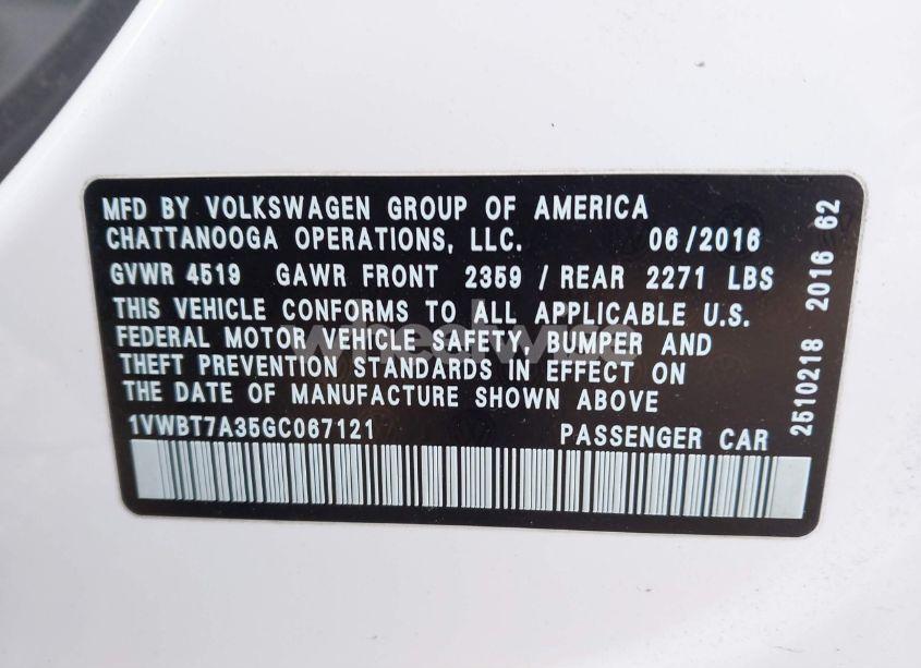Photo 9 of 2016 Volkswagen Passat 1.8T SE (VIN 1VWBT7A35GC067121)