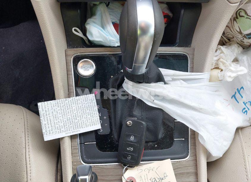 Photo 11 of 2017 Volkswagen Passat 1.8T SE (VIN 1VWBT7A35HC012542)