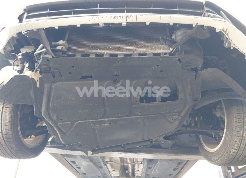 Photo 6 of 2017 Volkswagen Passat 1.8T SE (VIN 1VWBT7A35HC012542)