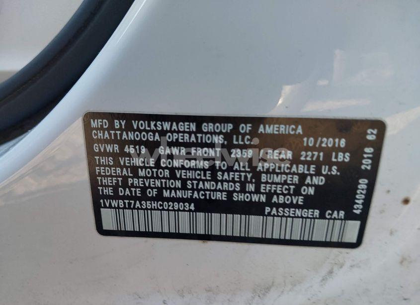 Photo 9 of 2017 Volkswagen Passat 1.8T SE (VIN 1VWBT7A35HC029034)